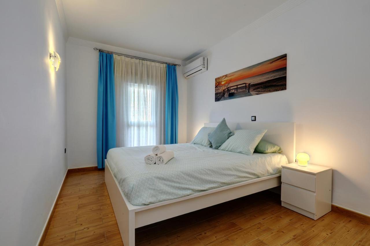 074 - Fabulous Sea View Apartment In Benal Beach Complex Benalmádena Esterno foto